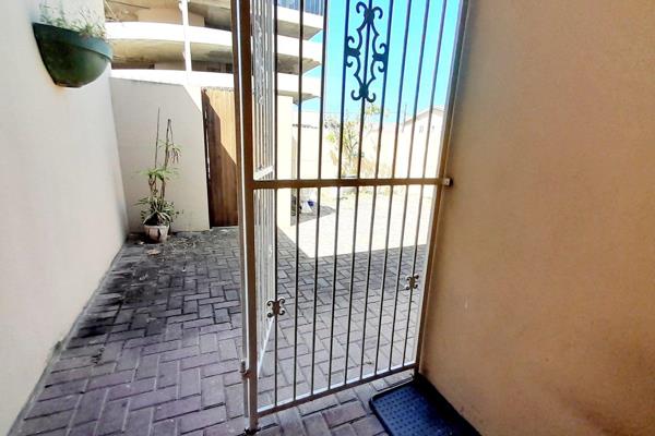 3 Bedroom Property for Sale in Quigney Eastern Cape